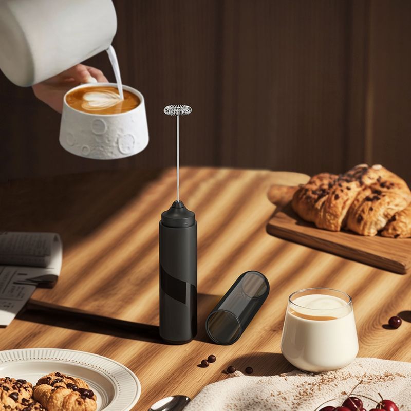Montalatte Elettrico Portatile - Kitchen Gadgets Blender recensione e prezzo