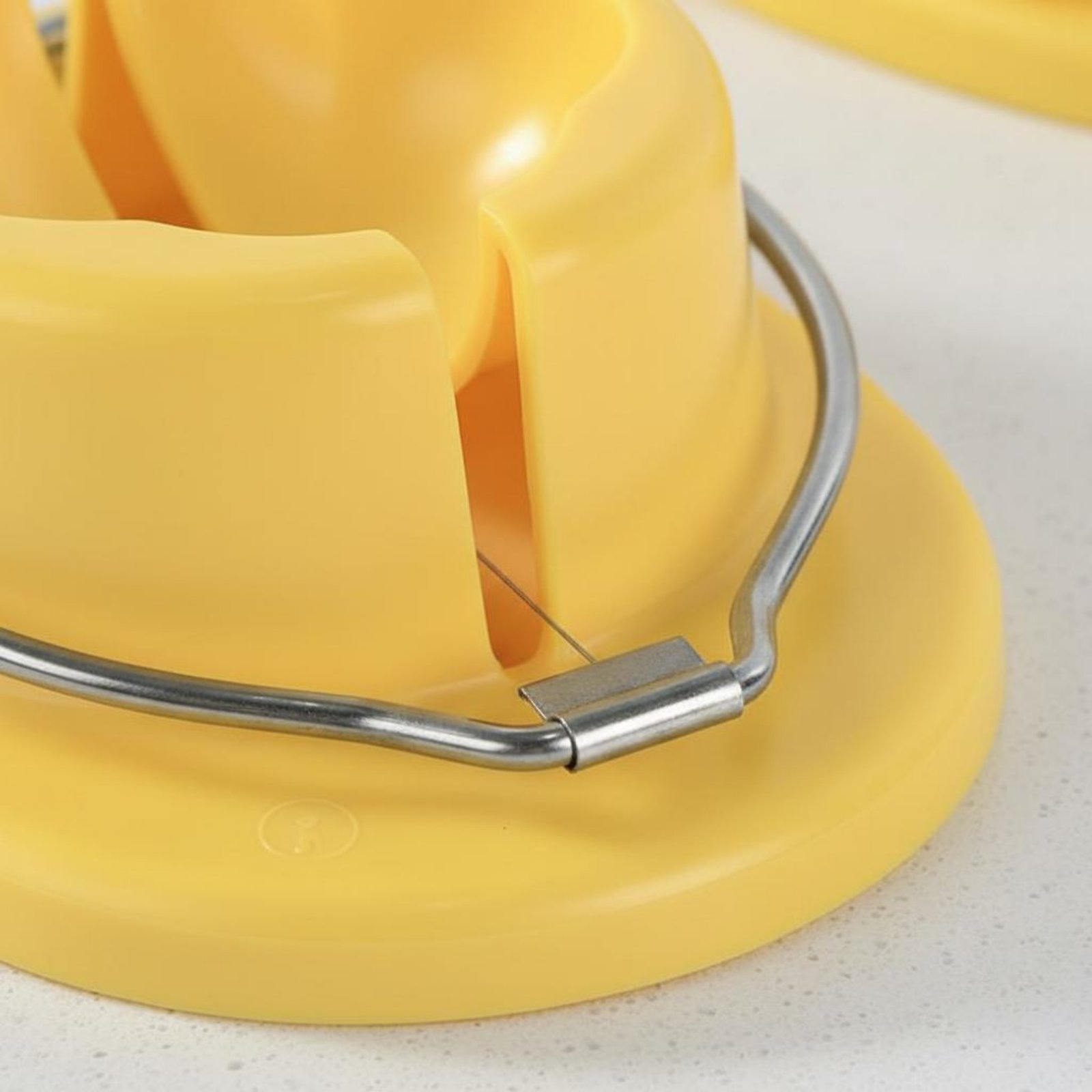 Tagliaverdure in filo di accia - Kitchen Gadgets Wirecutter recensione e prezzo
